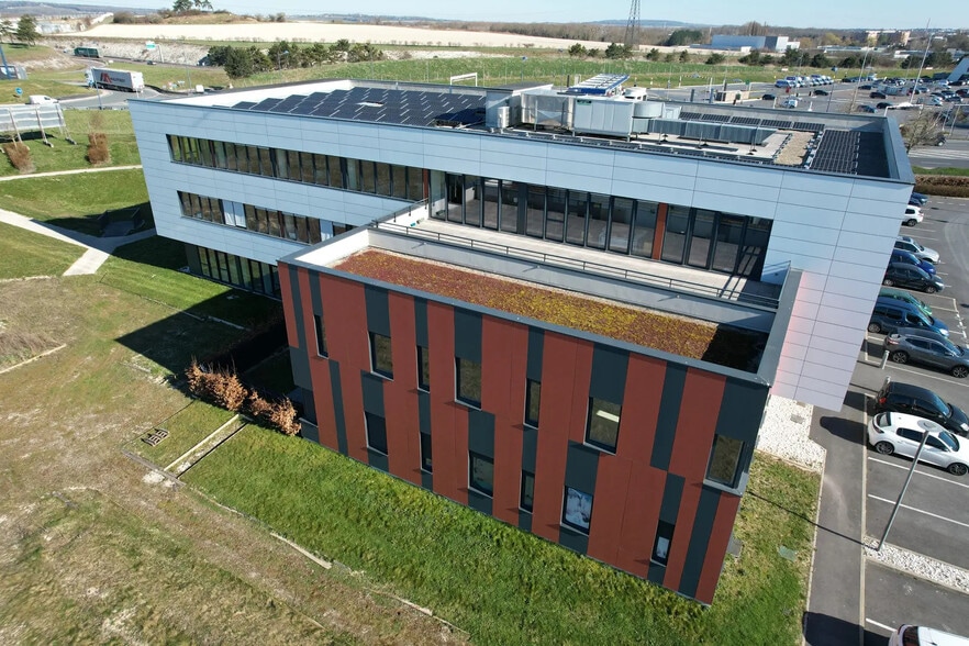 13 A Route De Soissons, Tinqueux à louer - Photo de l’immeuble – Image 1 sur 4