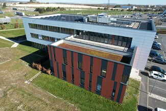 Plus de détails pour 13 A Route De Soissons, Tinqueux - Bureau à louer