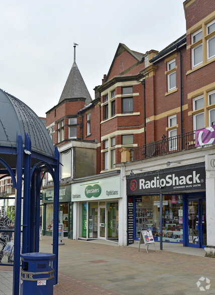 49-51 St. Annes Rd W, Lytham St Annes à vendre - Photo de l’immeuble – Image 2 sur 3