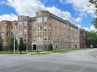 Plus de détails pour 6800 S Paxton Ave, Chicago, IL - Logement à vendre
