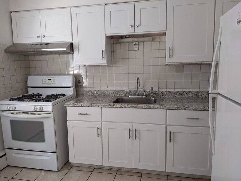 3930 Bailey Ave, Amherst, NY à vendre - Photo de l’immeuble – Image 3 sur 7