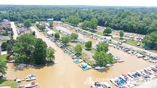 Plus de détails pour 921 W River Rd, Vermilion, OH - Spécialisé à vendre