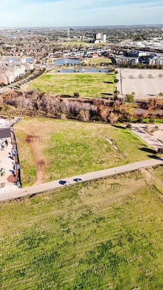 1039 Imperial Blvd, Sugar Land, TX à vendre - Vidéo sur l’annonce professionnelle – Image 2 sur 2