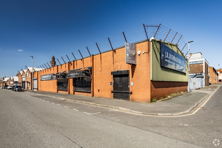 2-12 Carnarvon St, Manchester à louer - Photo de l’immeuble – Image 1 sur 3