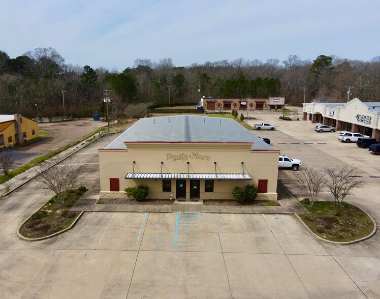 2851 Highway 49 S, Florence, MS à louer - Photo de l’immeuble – Image 2 sur 8