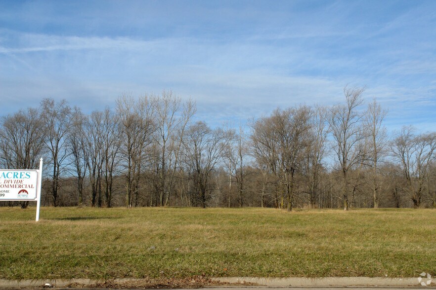 7169 Cherryvale North Blvd, Cherry Valley, IL à vendre - Photo principale – Image 1 sur 3