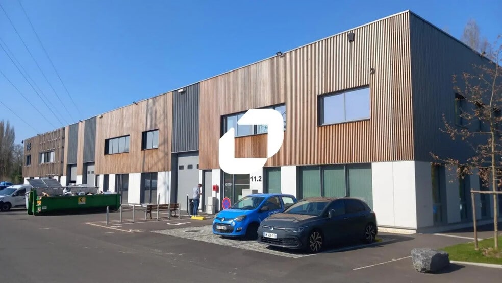 Bureau dans HELLEMMES LILLE à louer - Photo de l’immeuble – Image 2 sur 2