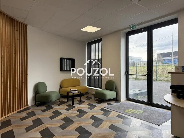 Local d’activités dans La Roche-Blanche à louer - Photo intérieure – Image 3 sur 12