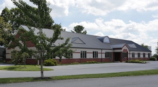 Plus de détails pour 352 E Main St, Leola, PA - Bureau à louer