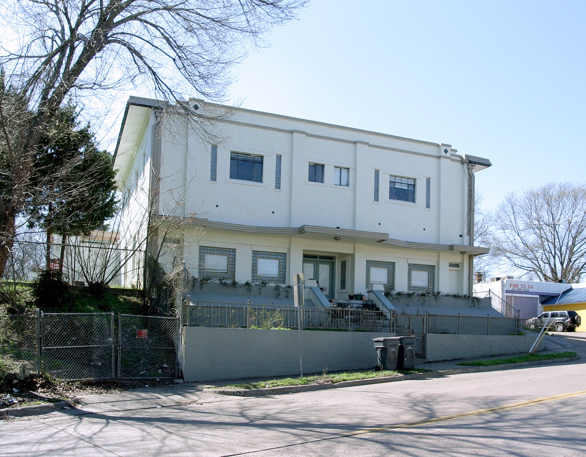 1312 W Clarendon Dr, Dallas, TX à vendre Photo principale– Image 1 sur 8