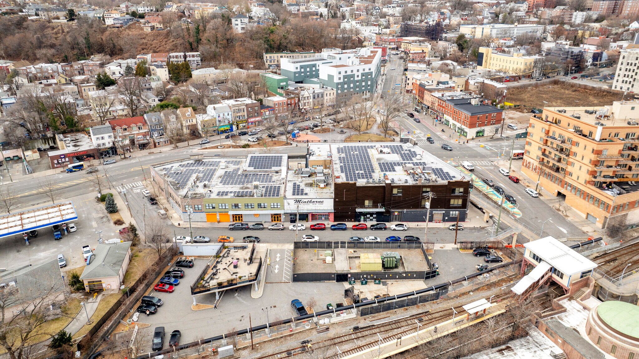 181 Bay St, Staten Island, NY à vendre Photo de l’immeuble– Image 1 sur 14