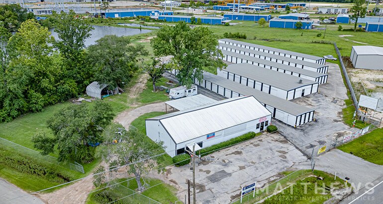 26623 Brice Ln, Splendora, TX à louer - Photo de l’immeuble – Image 2 sur 3