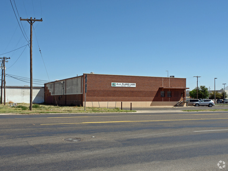 302 34th St, Lubbock, TX à louer - Photo de l’immeuble – Image 2 sur 7