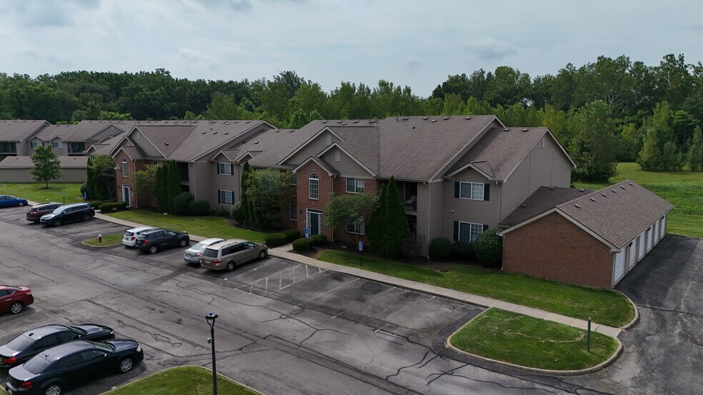 6523 Dorothys Crk, Canal Winchester, OH à vendre - Photo de l’immeuble – Image 1 sur 31