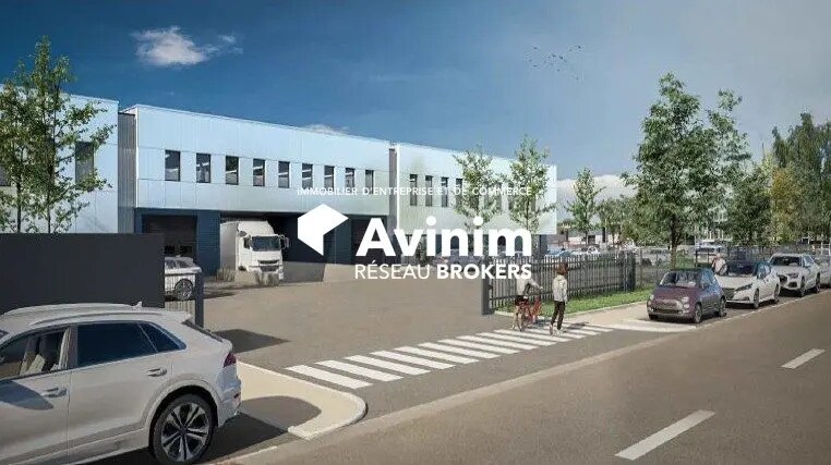 Industriel/Logistique dans Ozoir-la-Ferrière à louer Photo de l’immeuble– Image 1 sur 2