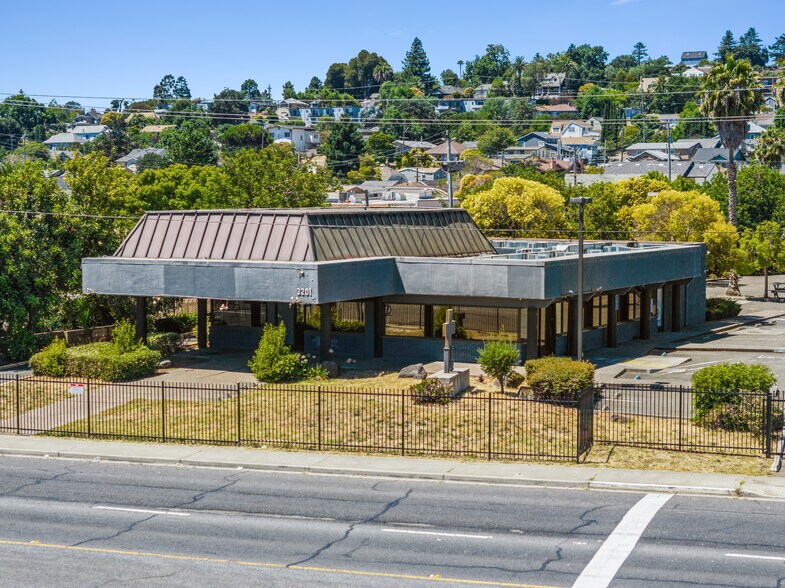 3201 Sonoma Blvd, Vallejo, CA à vendre - Photo de l’immeuble – Image 3 sur 16