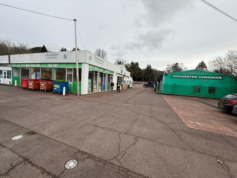London Rd, Uckfield à louer - Photo principale – Image 1 sur 7