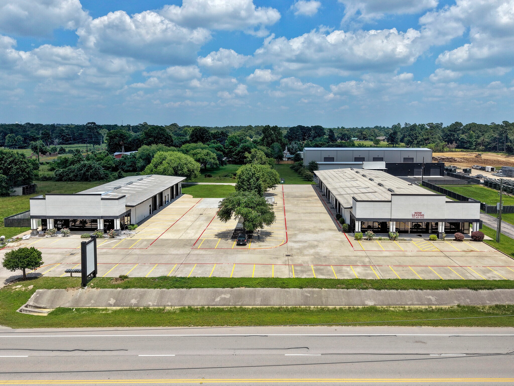 28030 FM 2978 Rd, Magnolia, TX à louer Photo de l’immeuble– Image 1 sur 11