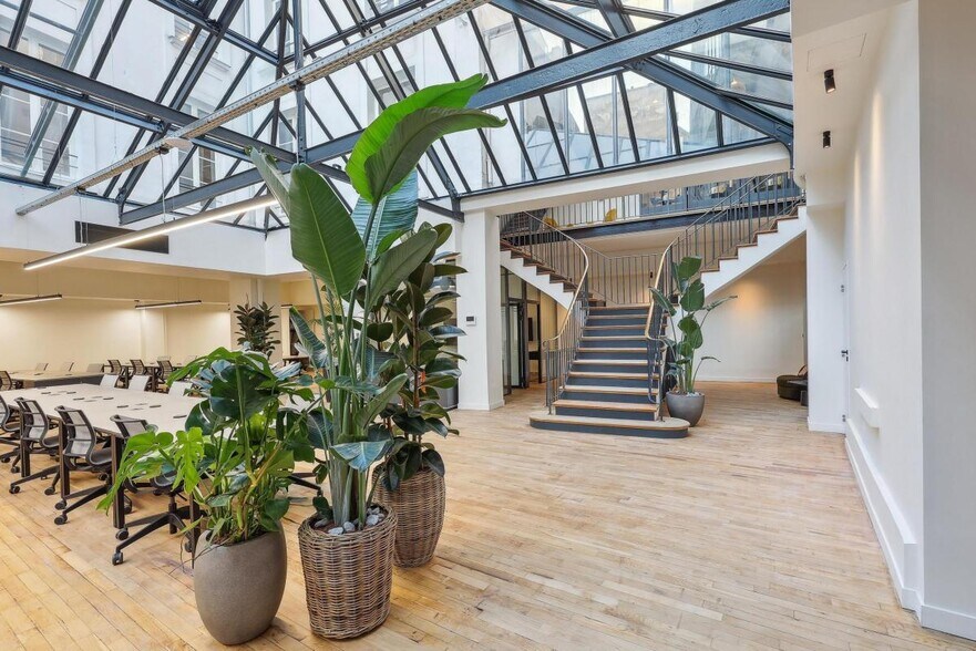 25 Rue Du Petit Musc, Paris à louer - Photo de l’immeuble – Image 1 sur 9