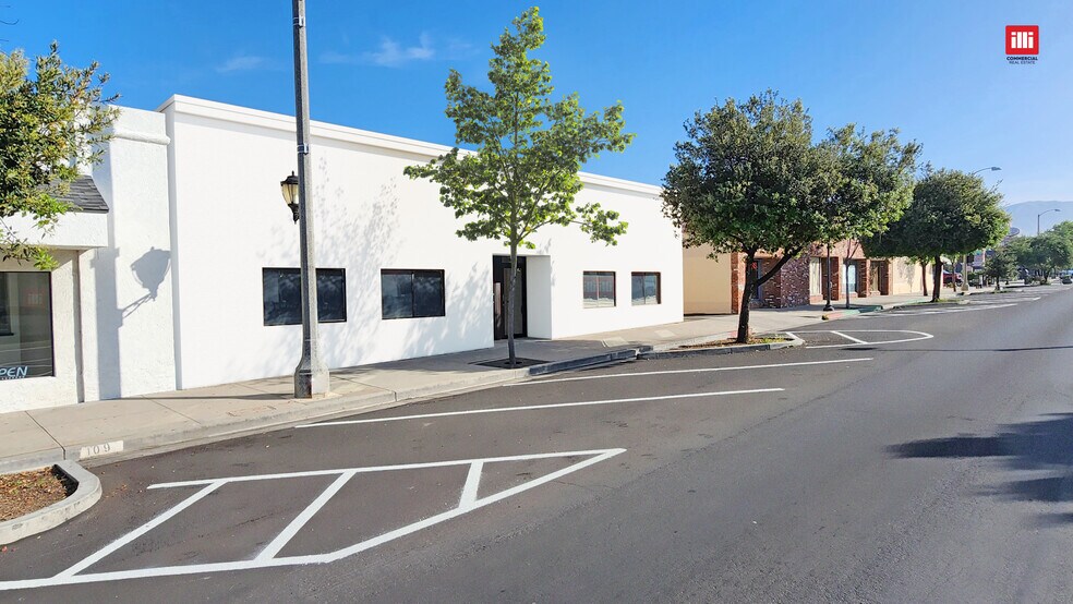 111-113 N Maclay Ave, San Fernando, CA à louer - Photo de l’immeuble – Image 2 sur 8