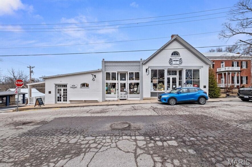 5595 Walnut St, Augusta, MO à vendre - Photo principale – Image 1 sur 33