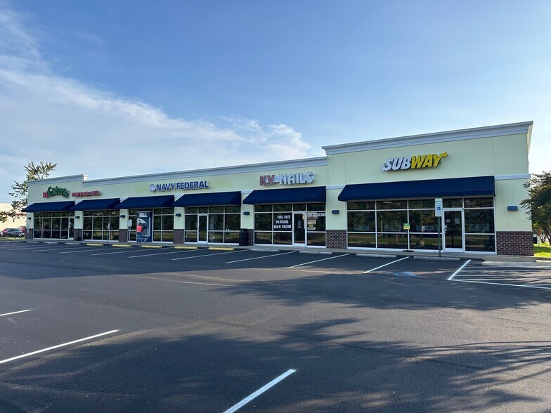 105 E Currituck Commercial Dr, Moyock, NC à louer - Photo principale – Image 1 sur 2