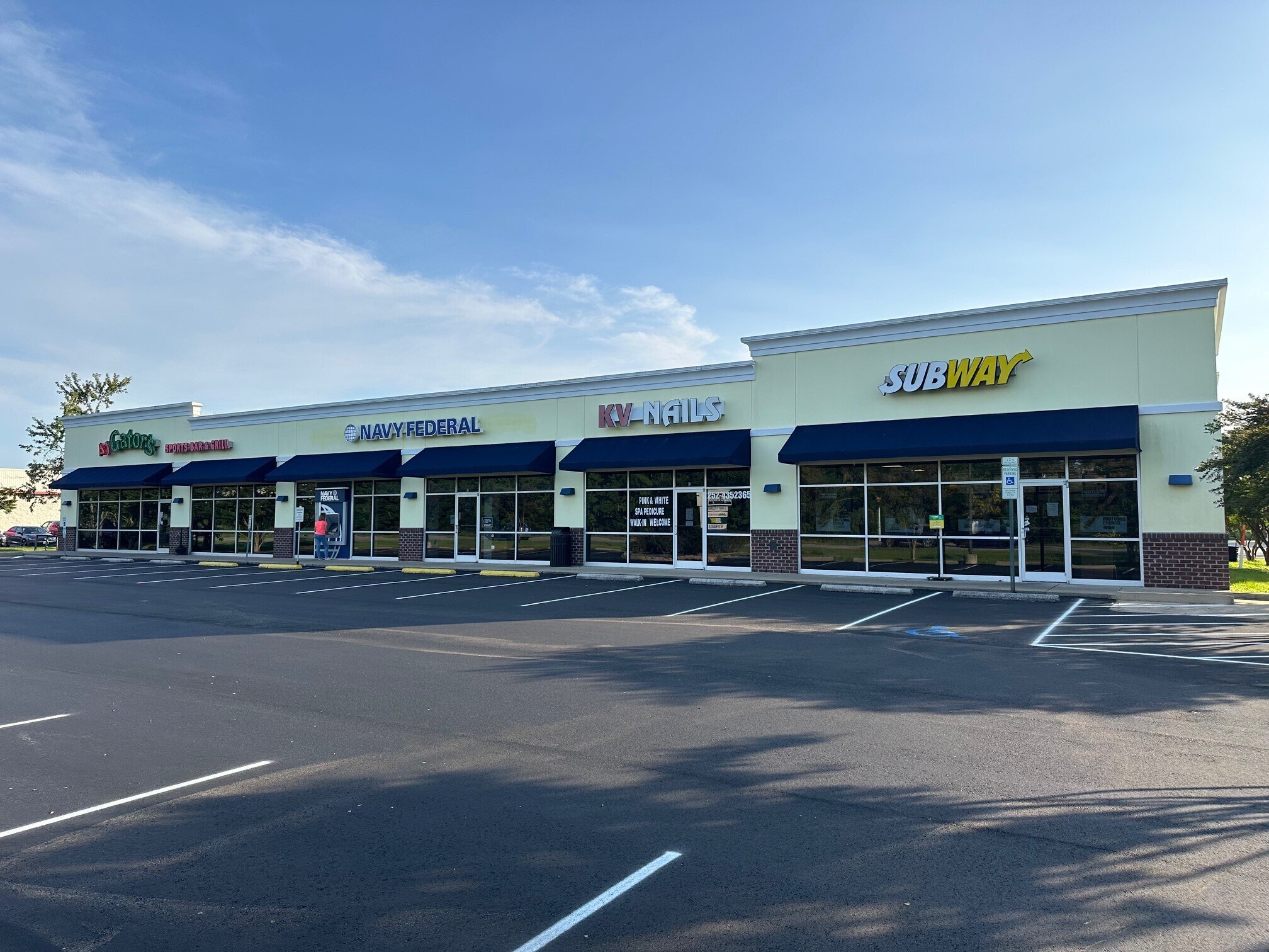 105 E Currituck Commercial Dr, Moyock, NC à louer Photo principale– Image 1 sur 3