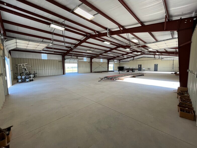 13441 US Highway 60, Arnett, OK à louer - Photo intérieure – Image 3 sur 13