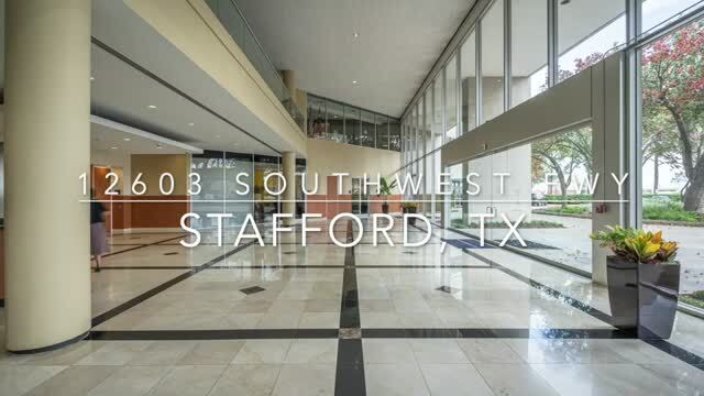 12603 Southwest Fwy, Stafford, TX à louer - Vidéo sur l’annonce professionnelle – Image 3 sur 22