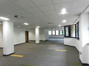 Tailyour Rd, Plymouth à louer Photo intérieure– Image 2 sur 5