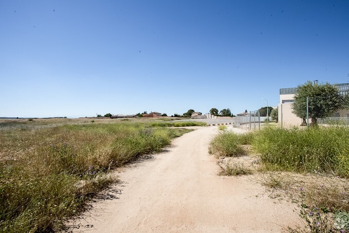 Terrain dans Argés, Toledo à vendre - Photo de l’immeuble – Image 2 sur 19