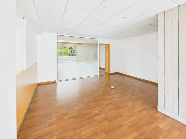 Bureau dans Lyon à vendre - Photo de l’immeuble – Image 3 sur 8