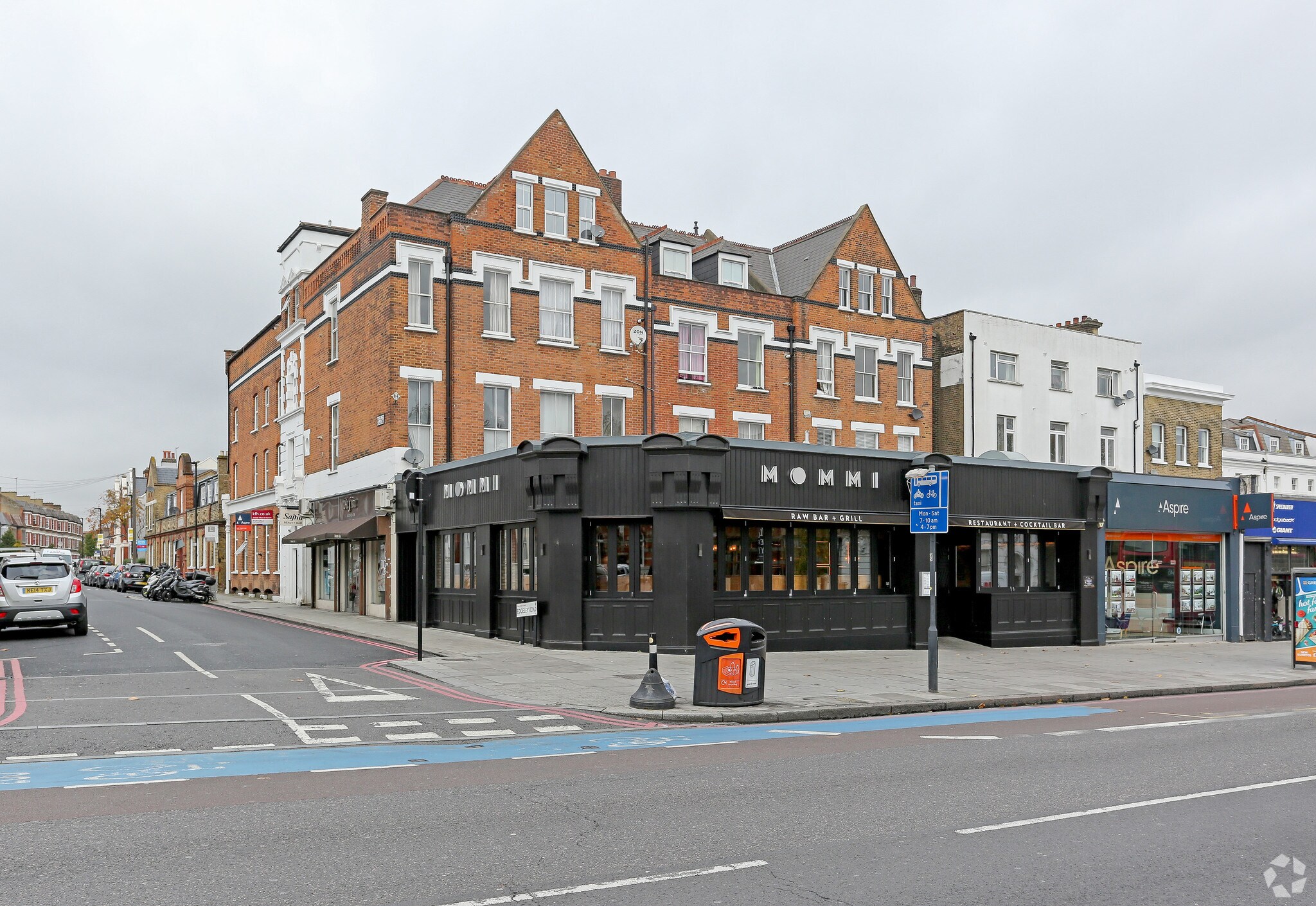 46-48A Clapham High St, Londres à louer Photo principale– Image 1 sur 3