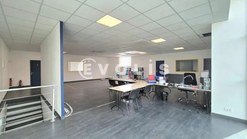 Bureau dans Montévrain à louer - Photo intérieure – Image 1 sur 6
