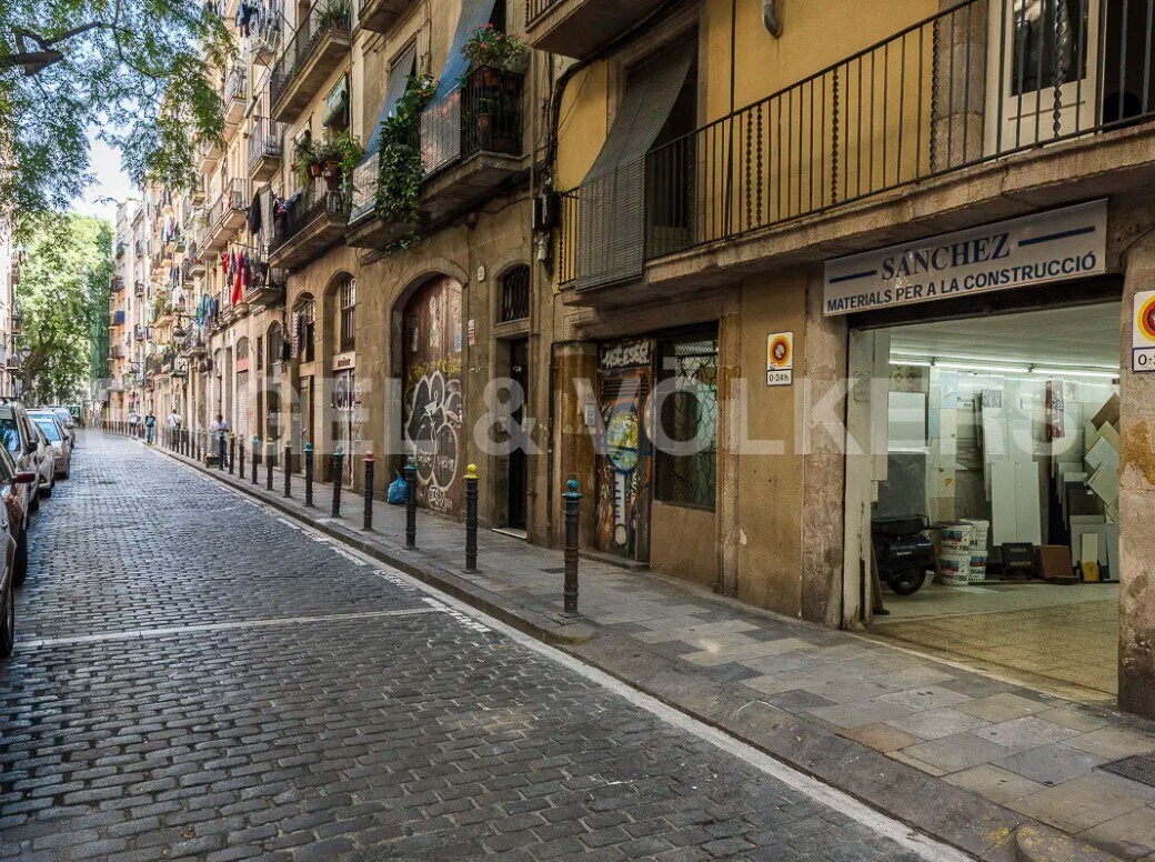 Local commercial dans Barcelone, Barcelona à louer Photo intérieure– Image 1 sur 4