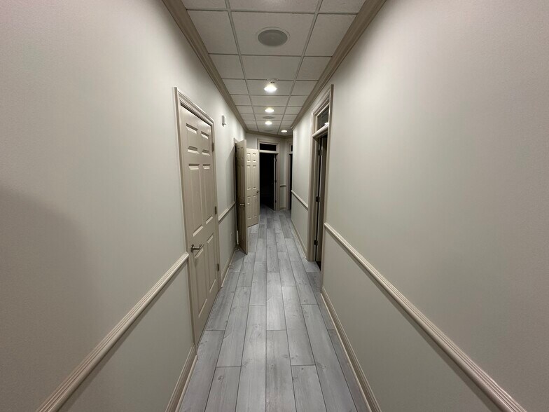 4994 Lower Roswell Rd, Marietta, GA à louer - Photo intérieure – Image 3 sur 13