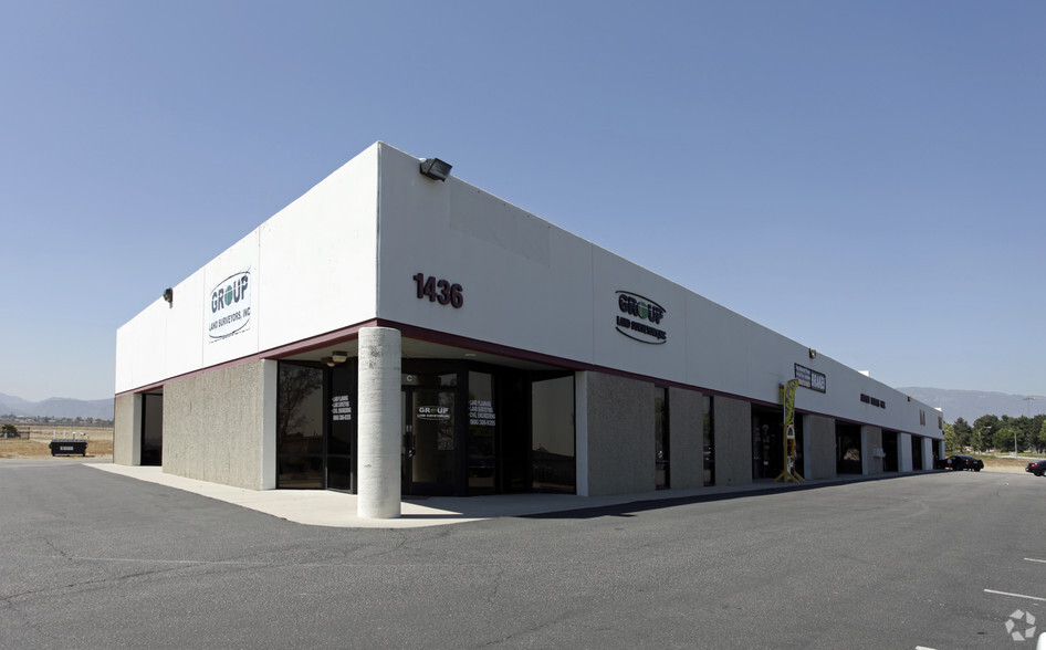 1436 Ayala Dr, Rialto, CA à louer - Photo de l’immeuble – Image 1 sur 6