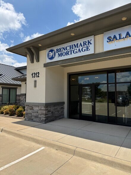 1312 W Exchange Pky, Allen, TX à louer - Photo de l’immeuble – Image 3 sur 15