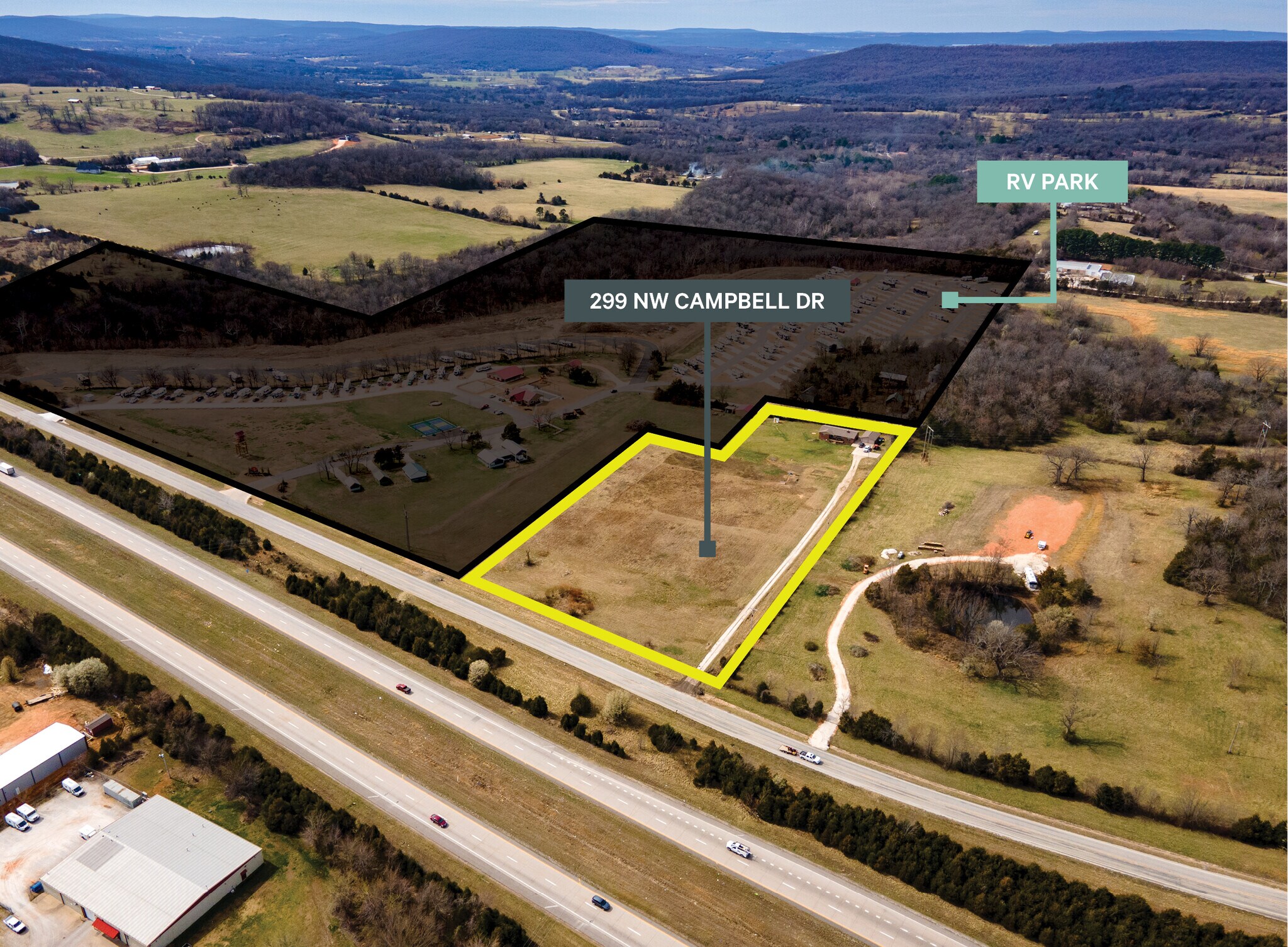 299 NW Campbell Rd, Fayetteville, AR à vendre Photo de l’immeuble– Image 1 sur 13
