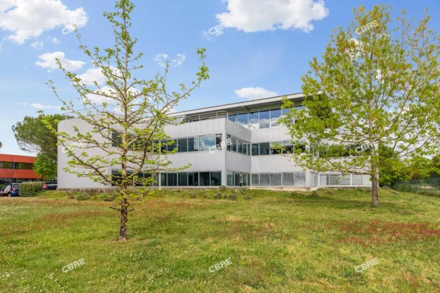 Bureau dans Mérignac à louer - Photo de l’immeuble – Image 2 sur 13