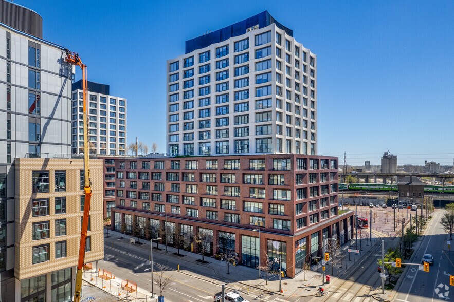 125 Mill St, Toronto, ON à vendre - Photo principale – Image 1 sur 4