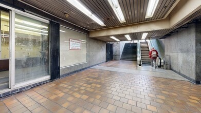 655 S Hope St, Los Angeles, CA à louer Numérisation 3D Matterport– Image 1 sur 8