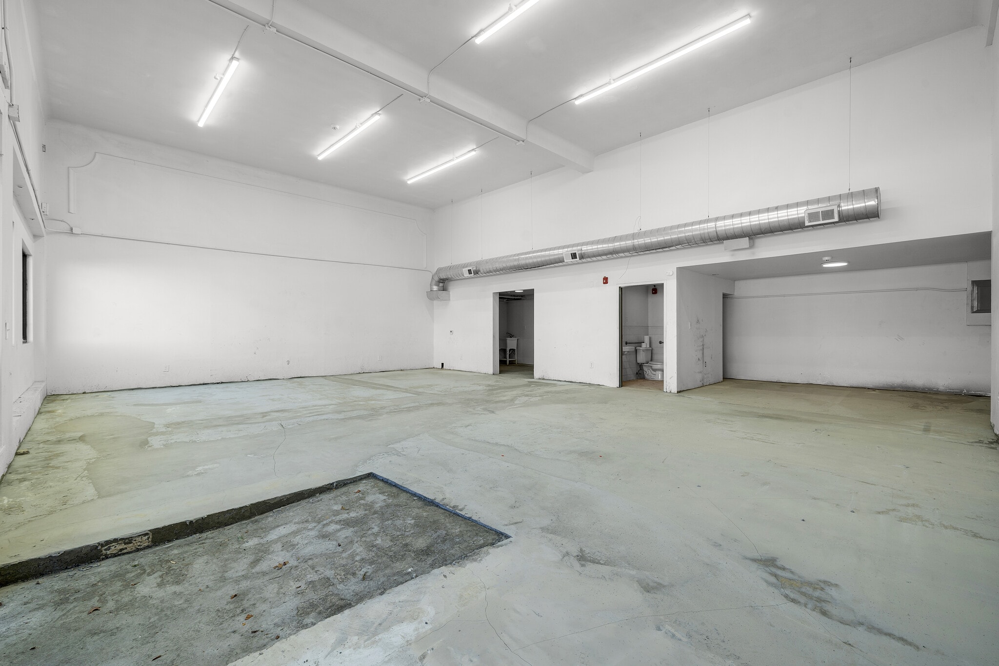 215 Market St, Perth Amboy, NJ à louer Photo intérieure– Image 1 sur 6