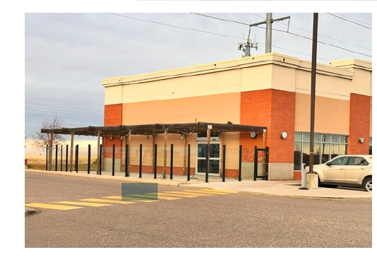 2440 Division Ave NW, Medicine Hat, AB à louer - Photo de l’immeuble – Image 3 sur 7