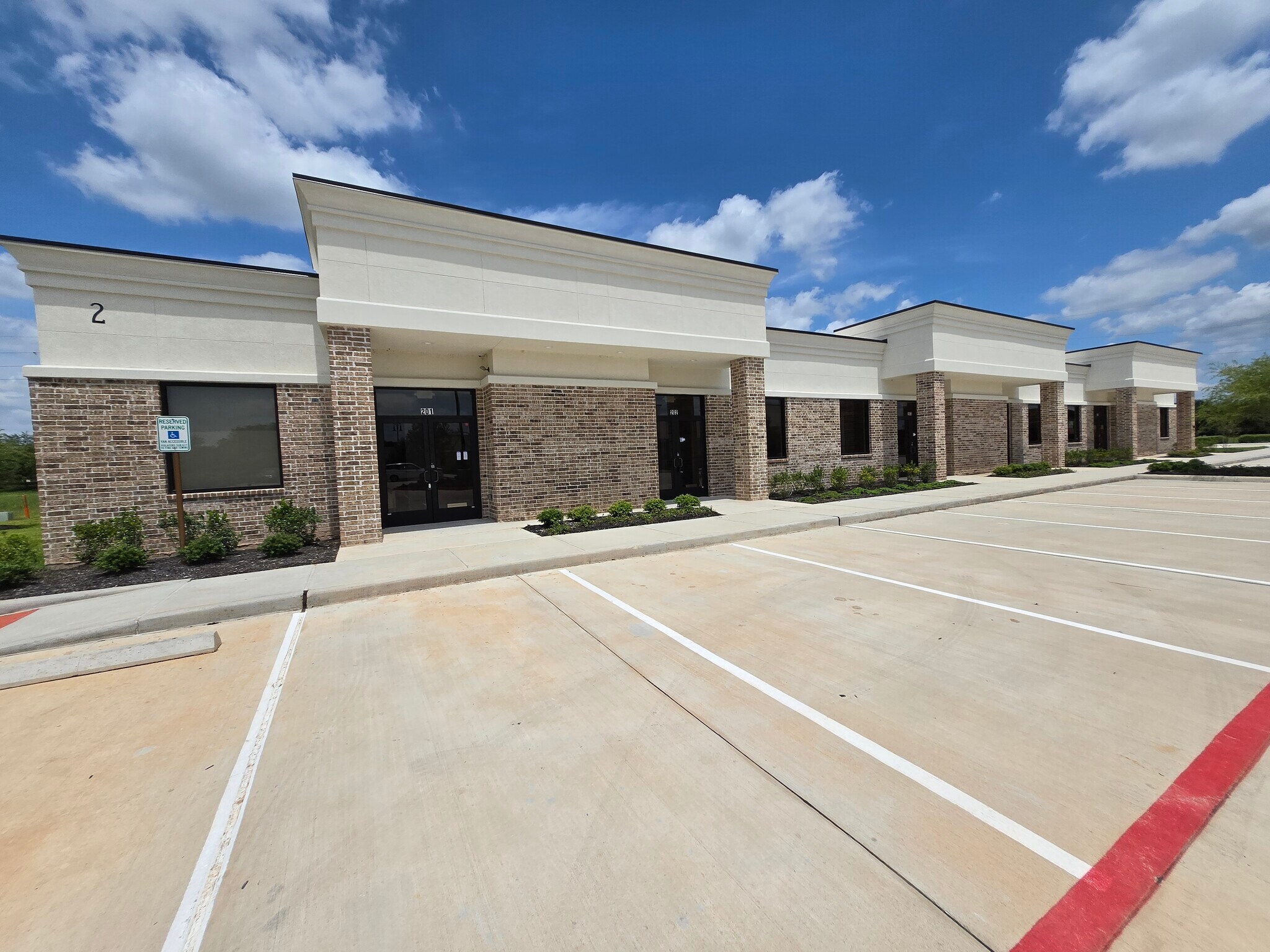 6110 Sienna Ranch Rd, Missouri City, TX à louer Photo de l’immeuble– Image 1 sur 22