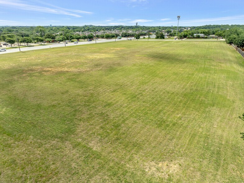 7821 Davis Blvd, North Richland Hills, TX à vendre - Photo de l’immeuble – Image 3 sur 19