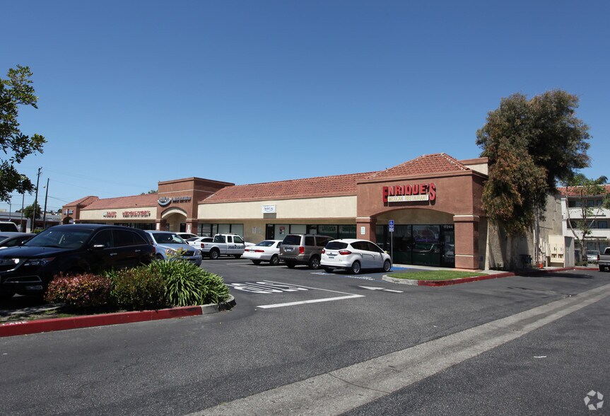 8523-8533 Artesia Blvd, Bellflower, CA à louer - Photo de l’immeuble – Image 2 sur 6