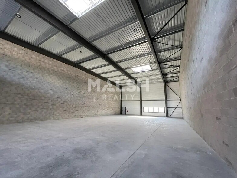 Local d’activités dans Dagneux à louer - Photo intérieure – Image 2 sur 5