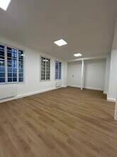 207 Rue De Vaugirard, Paris à louer Photo intérieure– Image 2 sur 9