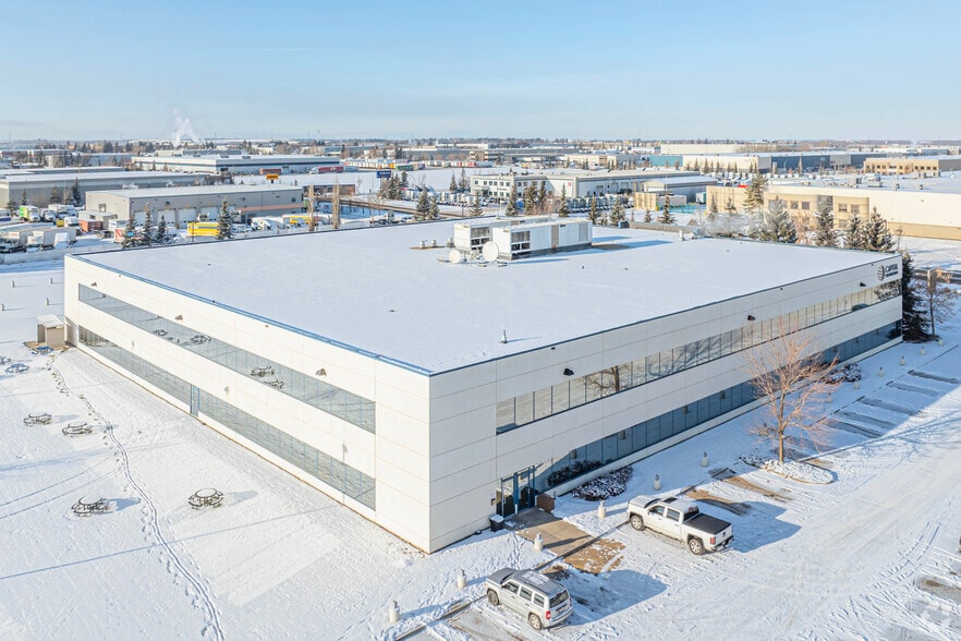 17187 114th Ave NW, Edmonton, AB à louer - Aérien – Image 2 sur 3